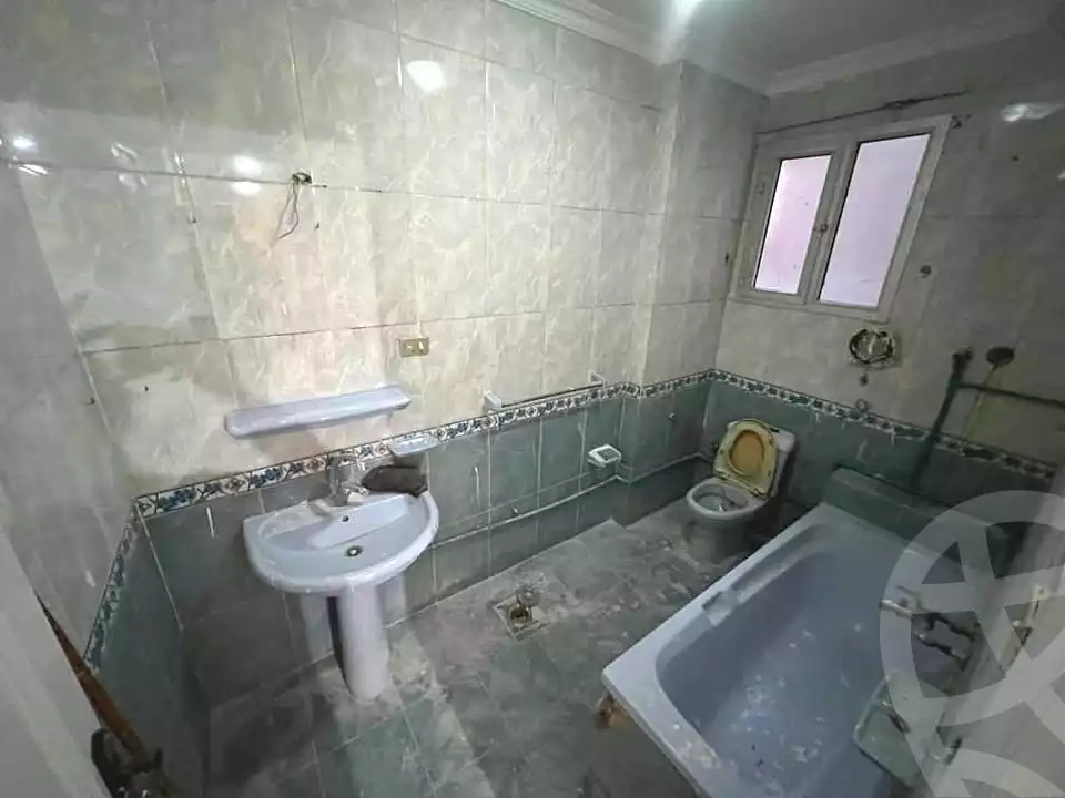 https://aqarmap.com.eg/en/listing/6646906-for-sale-alexandria-sydy-bshr-sydy-bshr-bhry-shr-khld-bn-lwlyd