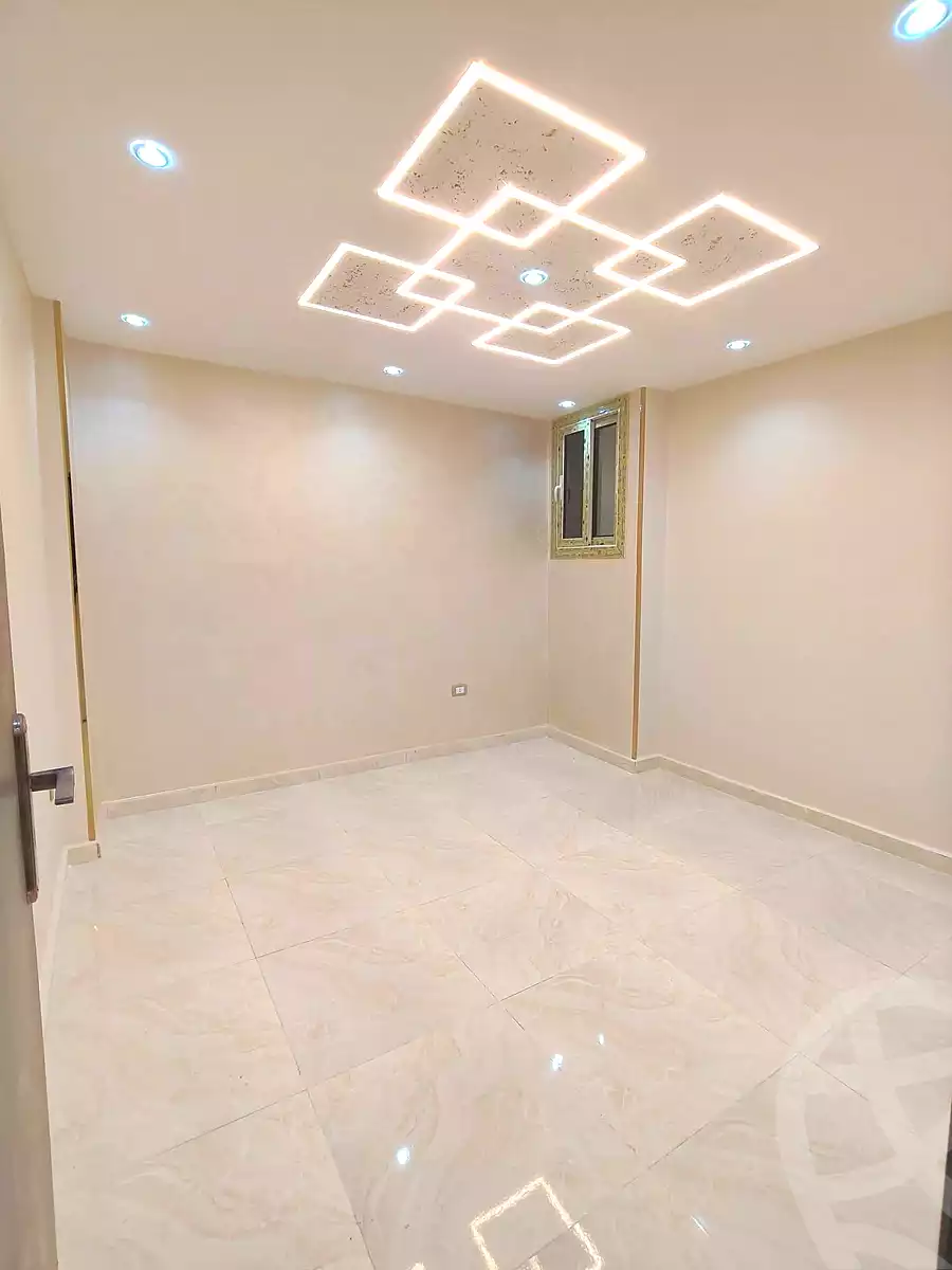 https://aqarmap.com.eg/ar/listing/6647355-for-sale-alexandria-el-asafra-l-sfr-bhry