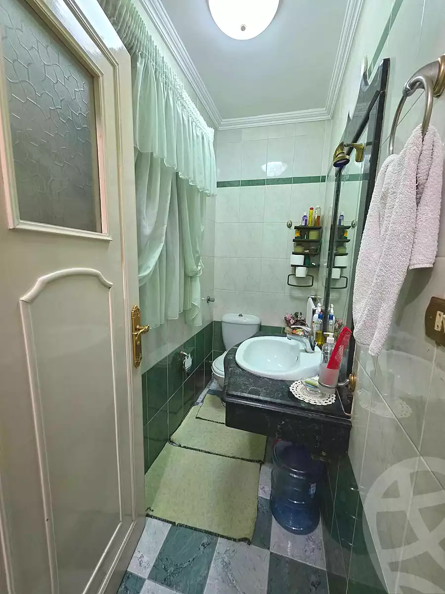 https://aqarmap.com.eg/ar/listing/6647462-for-sale-alexandria-sydy-bshr-sydy-bshr-bhry-shr-mhmwd-l-yswy