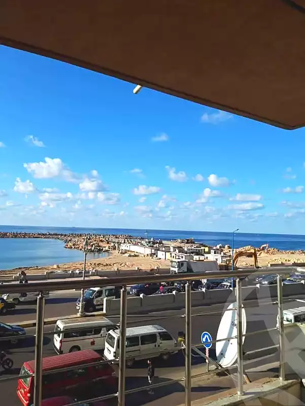 https://aqarmap.com.eg/ar/listing/6647742-for-sale-alexandria-sydy-bshr-sydy-bshr-bhry