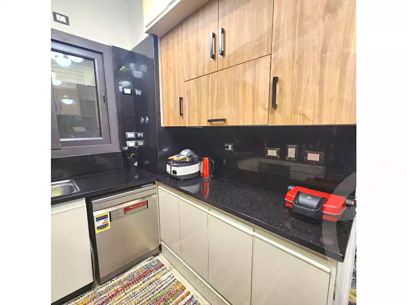 https://aqarmap.com.eg/en/listing/6647866-for-rent-cairo-new-cairo-compounds-district-5-d-park-district-5-compound-marakez