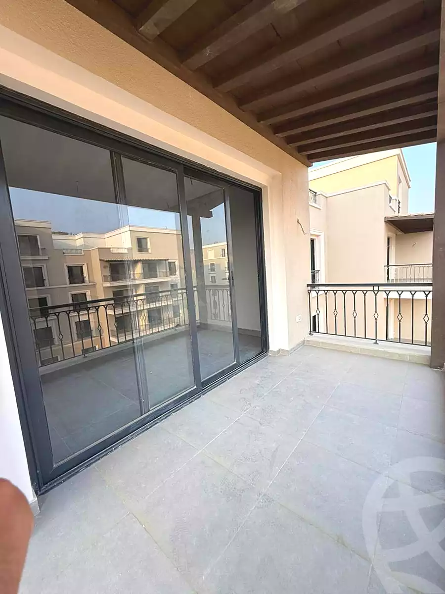 https://aqarmap.com.eg/ar/listing/6648136-for-rent-cairo-el-sheikh-zayed-city-compounds-kmbwnd-fyldj-wyst-dr-llttwyr