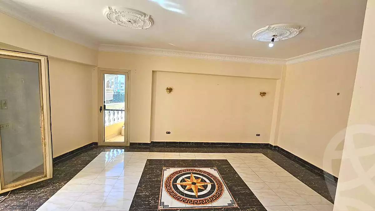 https://aqarmap.com.eg/en/listing/6648567-for-sale-cairo-el-sheikh-zayed-city-el-hay-elsabeaa