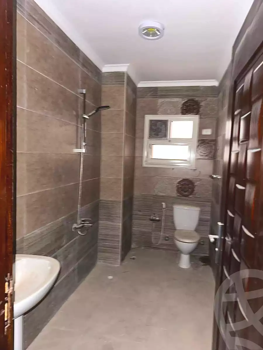 https://aqarmap.com.eg/ar/listing/6648730-for-rent-cairo-mokattam-el-hadabah-el-wosta-rd-lmbhth