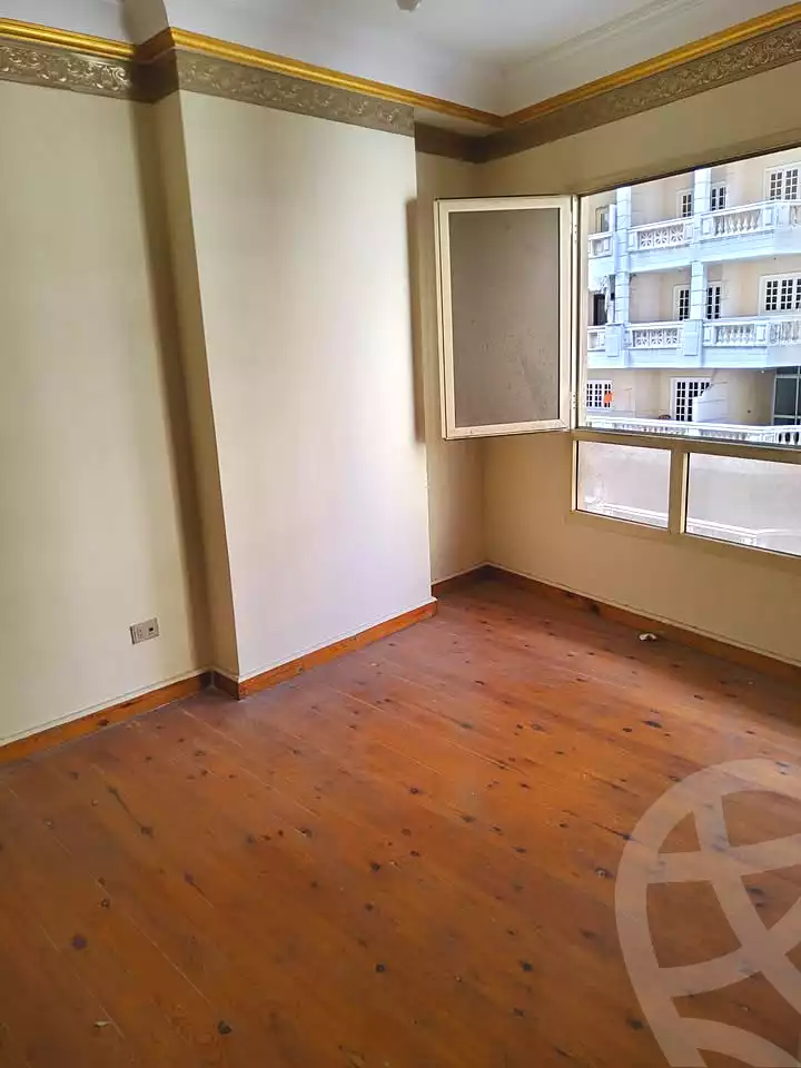 https://aqarmap.com.eg/en/listing/6649654-for-sale-alexandria-el-montazah-sheraton-towers