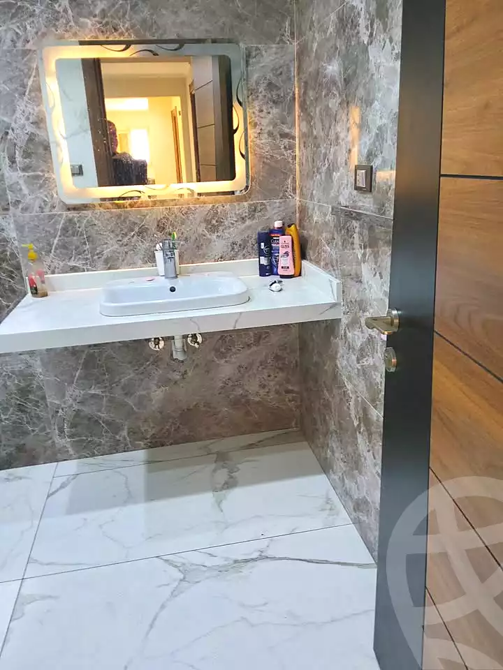 https://aqarmap.com.eg/ar/listing/6649682-for-sale-alexandria-sydy-bshr-sydy-bshr-bhry-gamal-abd-el-nasir-st