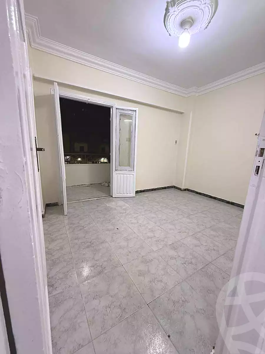 https://aqarmap.com.eg/ar/listing/6649947-for-sale-cairo-helwan-mnshy-yn-hlwn-rael-st