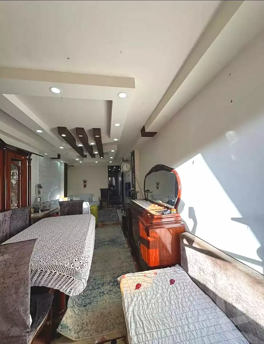 https://aqarmap.com.eg/ar/listing/6650300-for-sale-alexandria-l-jmy-lbytsh-shahr-al-assal-st