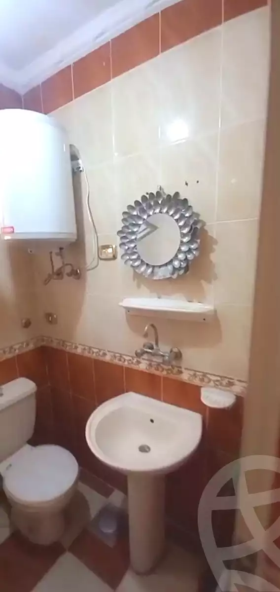 https://aqarmap.com.eg/en/listing/6650329-for-sale-alexandria-sydy-bshr-sydy-bshr-qbly-el-sadaqa-el-islameya-mosque-st