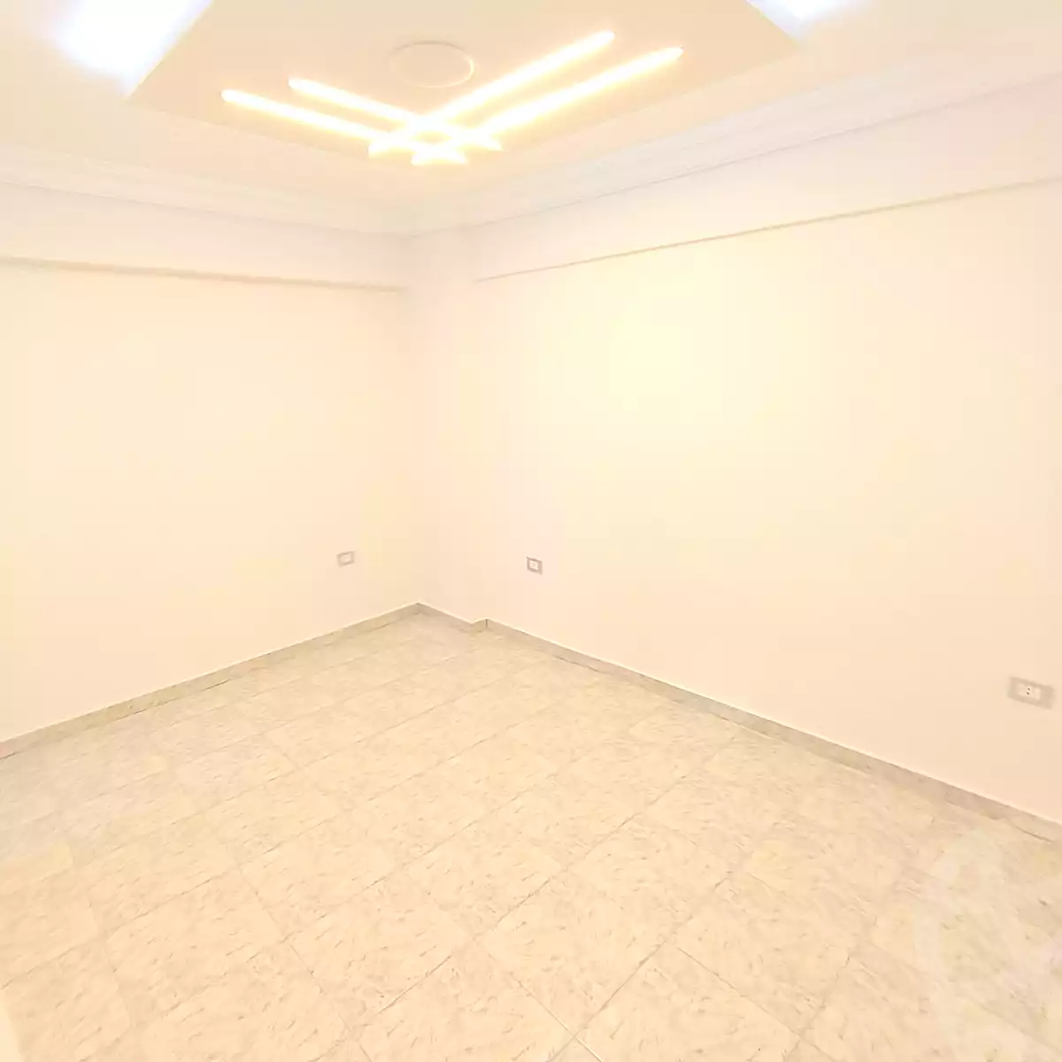 https://aqarmap.com.eg/en/listing/6650340-for-sale-alexandria-new-miami-street-10
