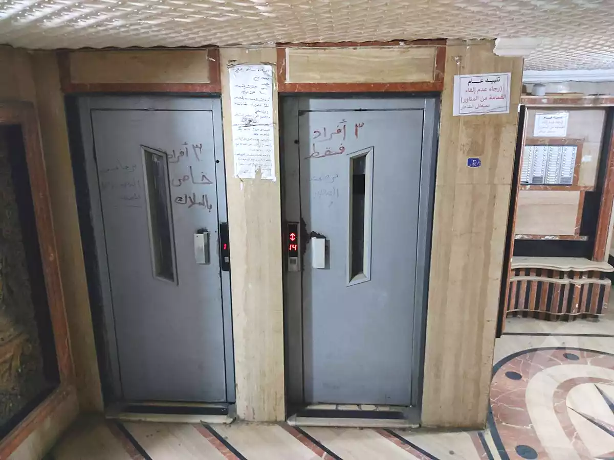 https://aqarmap.com.eg/ar/listing/6650341-for-sale-alexandria-miami-street-57