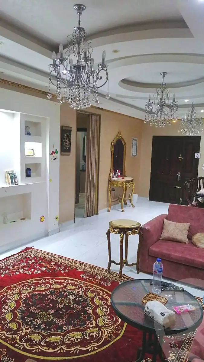 https://aqarmap.com.eg/ar/listing/6650349-for-rent-cairo-el-sheikh-zayed-city-compounds-el-khamayel