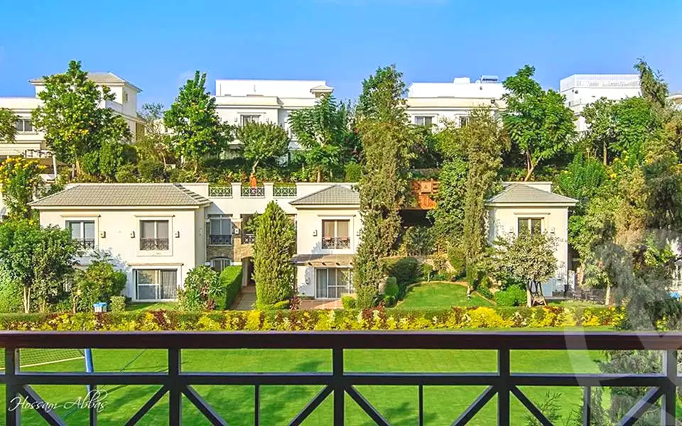 https://aqarmap.com.eg/ar/listing/6650703-for-sale-cairo-new-cairo-compounds-mountain-view1-1-compound