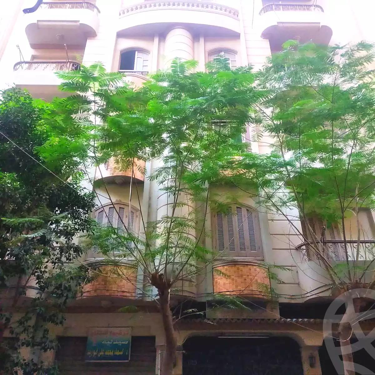 https://aqarmap.com.eg/en/listing/6650995-for-sale-sharqia-zagazig-zagazig-city-tolba-awaida-st