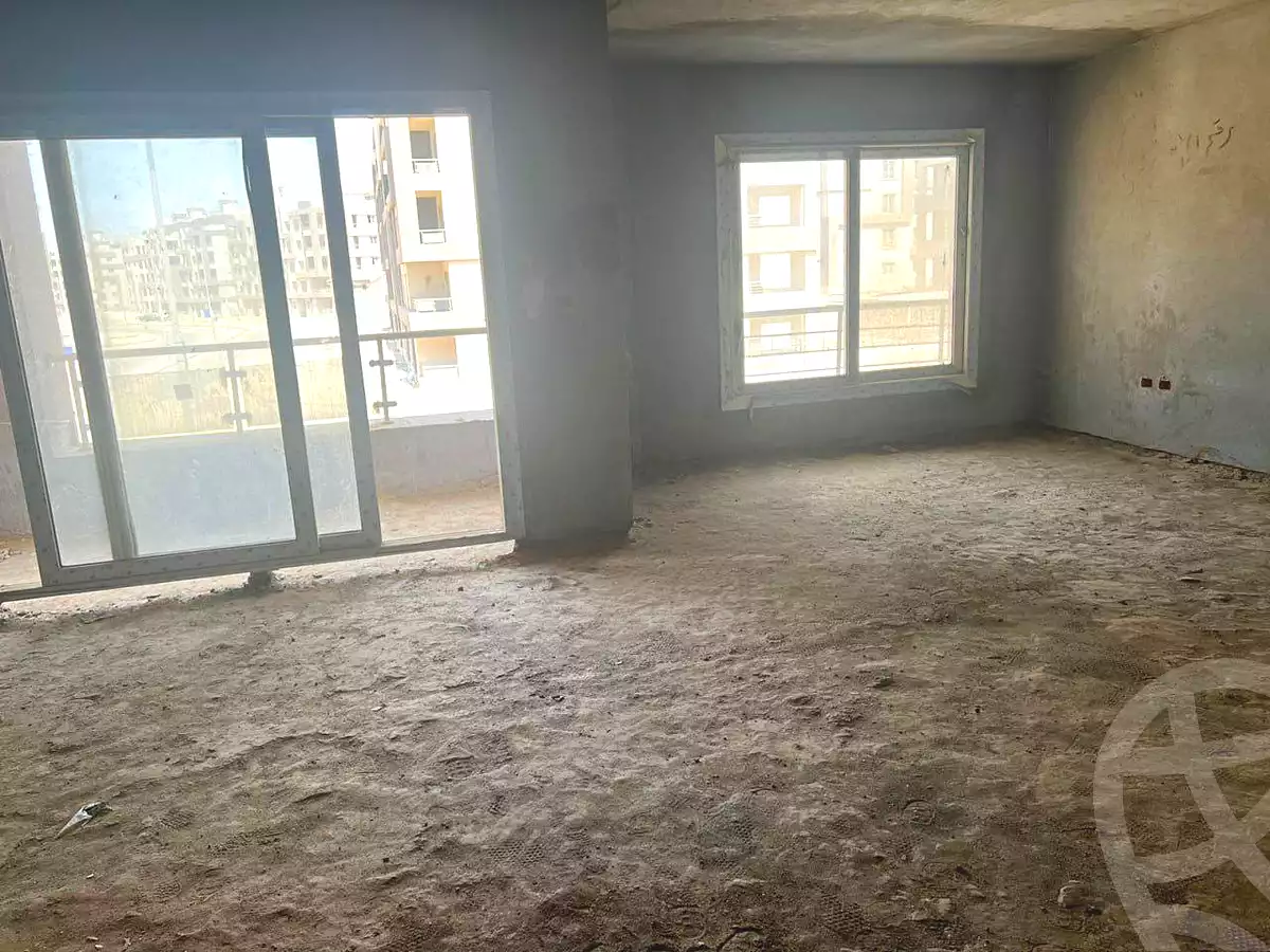 https://aqarmap.com.eg/en/listing/6651407-for-sale-cairo-el-sheikh-zayed-city-compounds