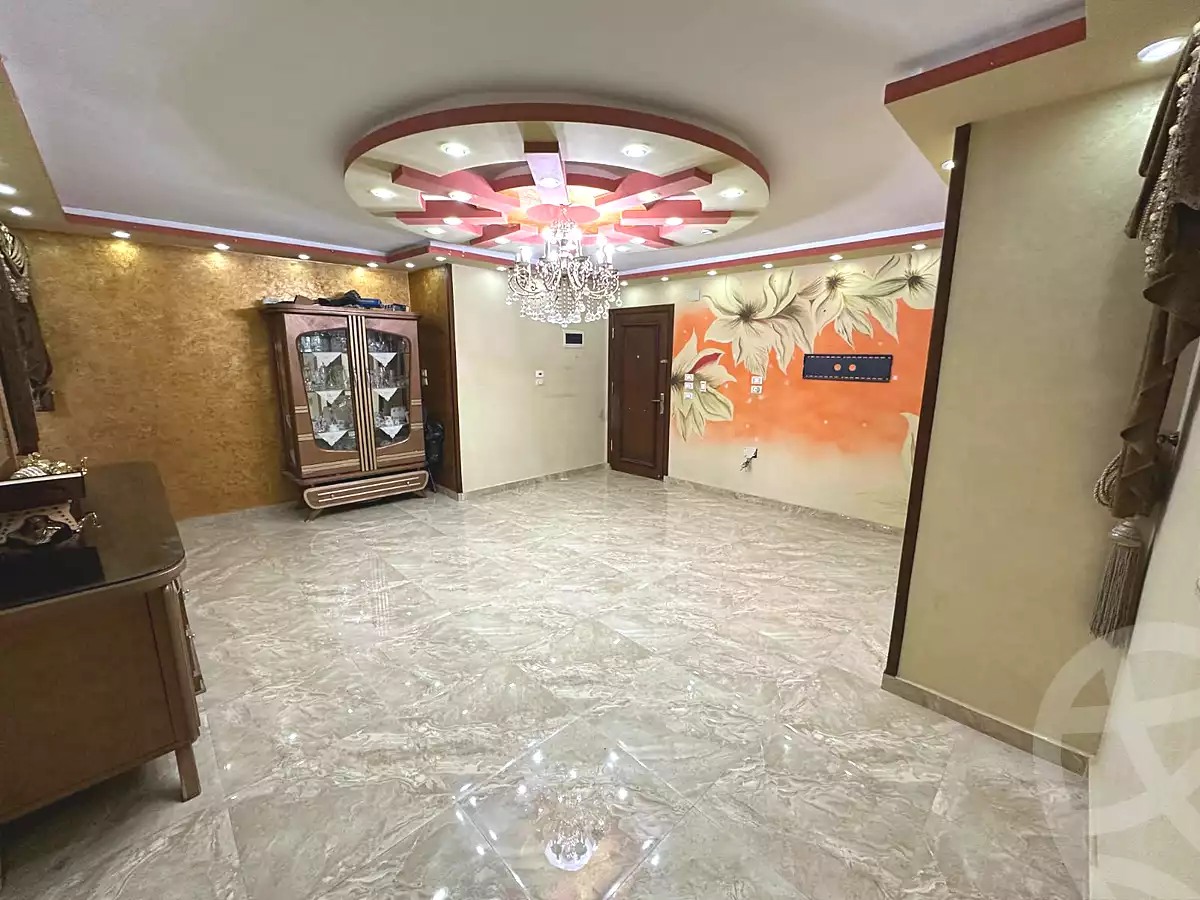 https://aqarmap.com.eg/en/listing/6651551-for-sale-suez-el-arebaaen-nile-street
