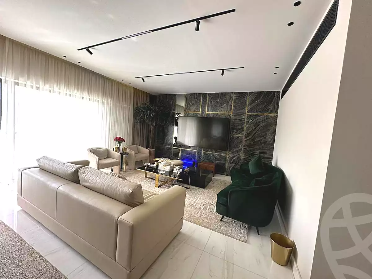 https://aqarmap.com.eg/en/listing/6651683-for-sale-cairo-new-cairo-golden-square