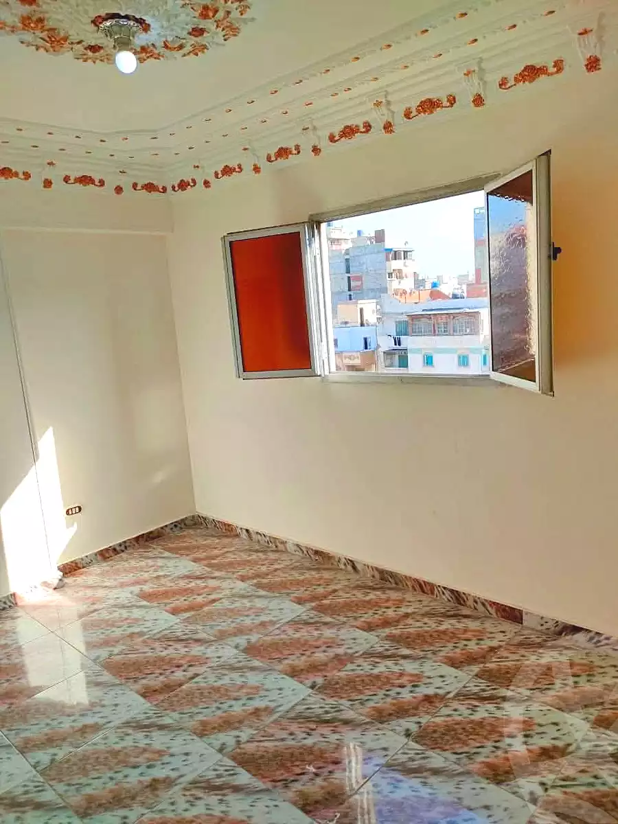 https://aqarmap.com.eg/en/listing/6651900-for-sale-alexandria-el-asafra-shr-45