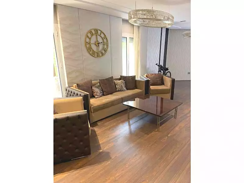 https://aqarmap.com.eg/ar/listing/6652384-for-rent-cairo-new-cairo-compounds-mountain-view-hyde-park