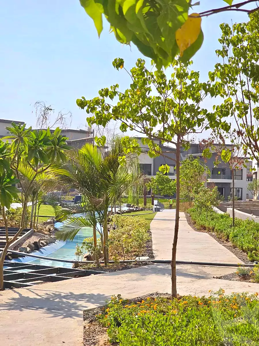 https://aqarmap.com.eg/ar/listing/6652407-for-sale-cairo-new-cairo-compounds-kmbwnd-kryk-twn-il-cazar