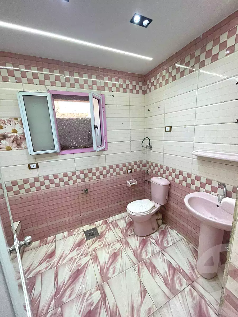 https://aqarmap.com.eg/ar/listing/6652443-for-sale-alexandria-l-jmy-lbytsh-ain-shams-st