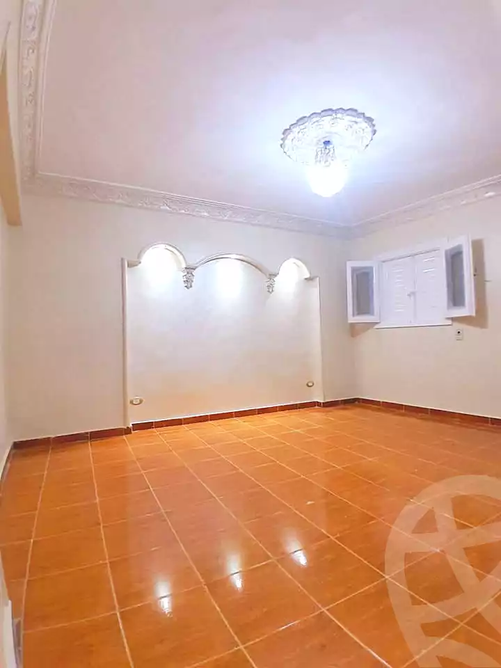 https://aqarmap.com.eg/en/listing/6652619-for-sale-alexandria-el-asafra-l-sfr-bhry