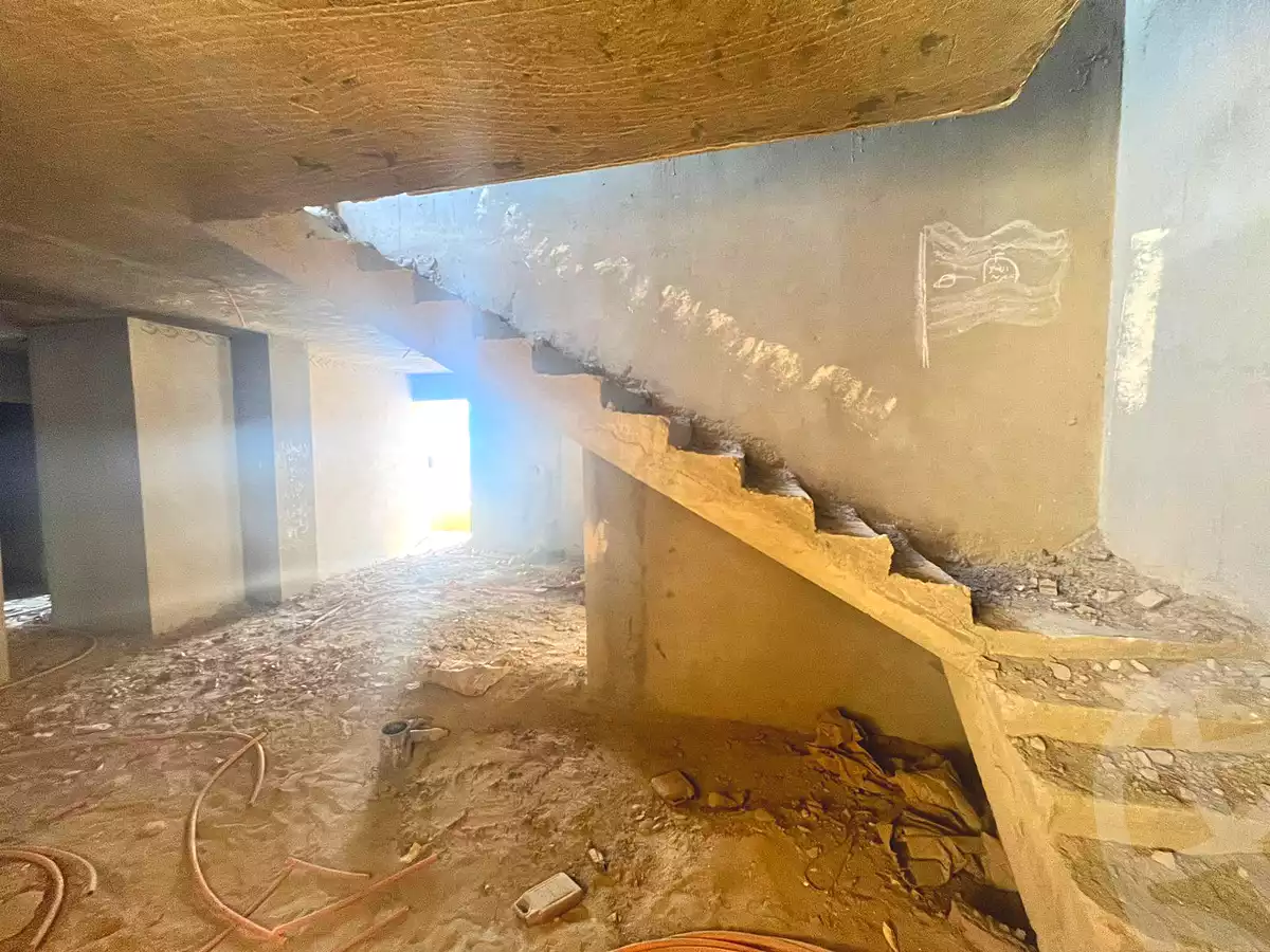 https://aqarmap.com.eg/en/listing/6652645-for-sale-cairo-el-sheikh-zayed-city-compounds