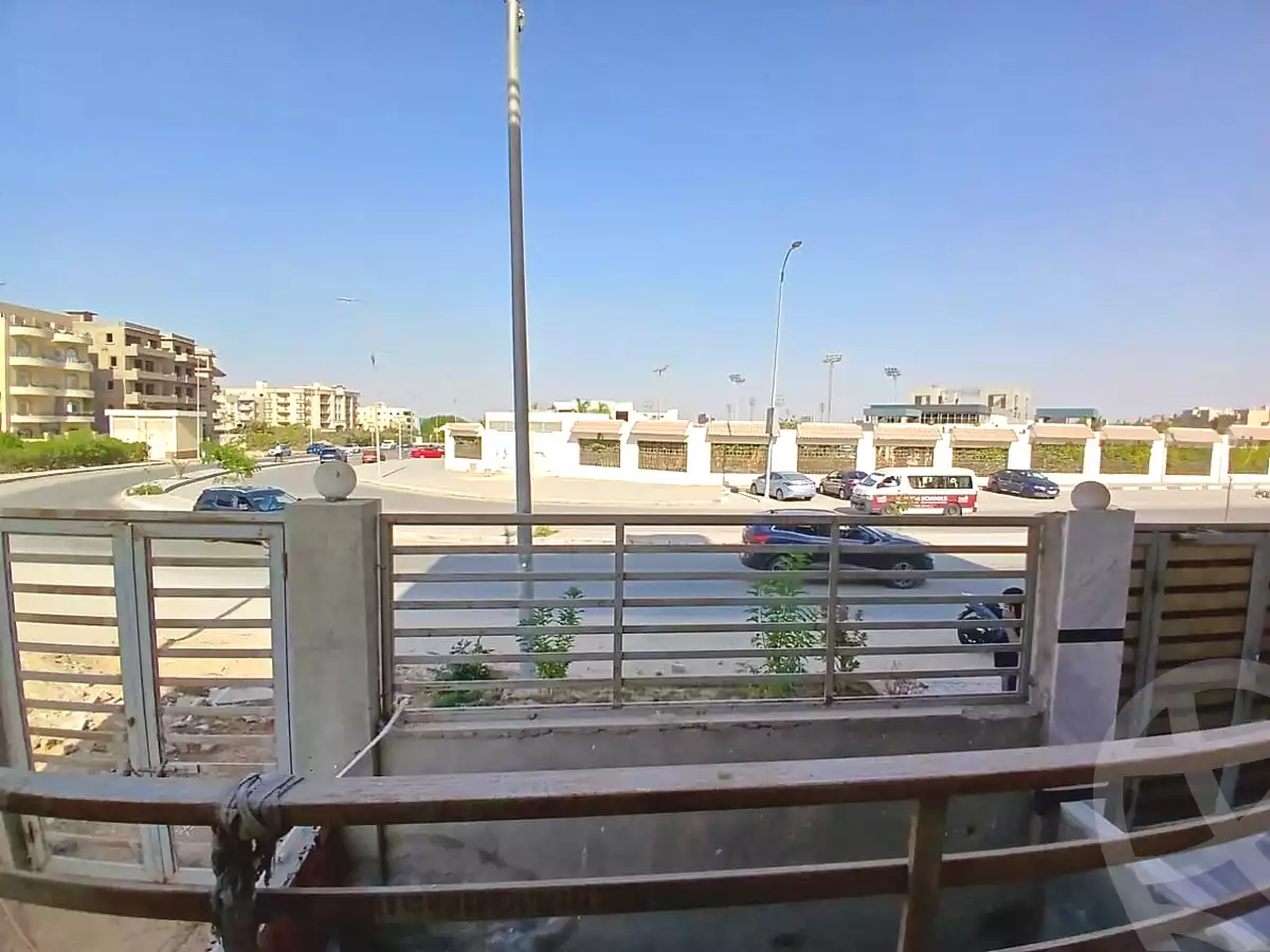 https://aqarmap.com.eg/ar/listing/6652762-for-sale-cairo-6th-of-october-tryq-wsl-dhshwr
