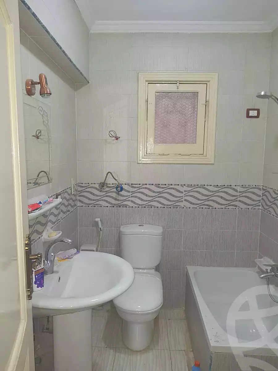 https://aqarmap.com.eg/ar/listing/6652782-for-rent-cairo-6th-of-october-jml-bd-lnsr