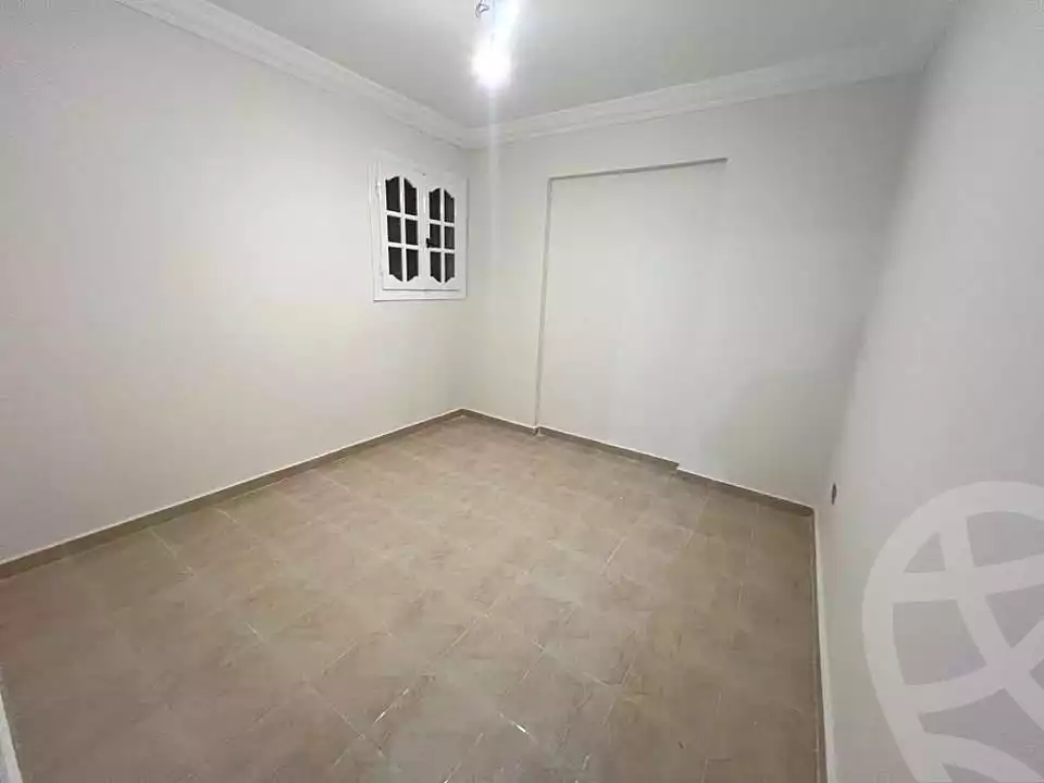 https://aqarmap.com.eg/ar/listing/6653819-for-sale-alexandria-sydy-bshr-sydy-bshr-bhry-shr-khld-bn-lwlyd