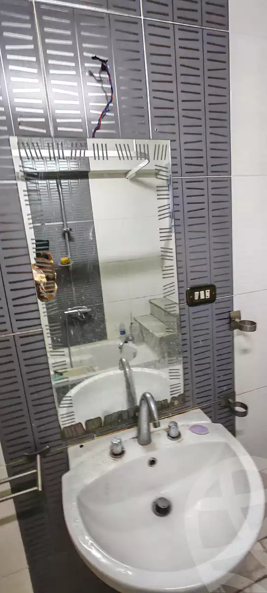 https://aqarmap.com.eg/ar/listing/6635351-for-sale-cairo-el-shorouk-tryq-lshbb