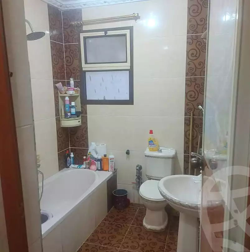 https://aqarmap.com.eg/ar/listing/6654170-for-sale-alexandria-l-jmy-lbytsh-el-hay-st