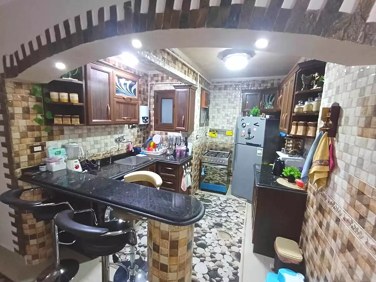 https://aqarmap.com.eg/ar/listing/6654188-for-sale-alexandria-sydy-bshr-sydy-bshr-qbly-rd-lfdly