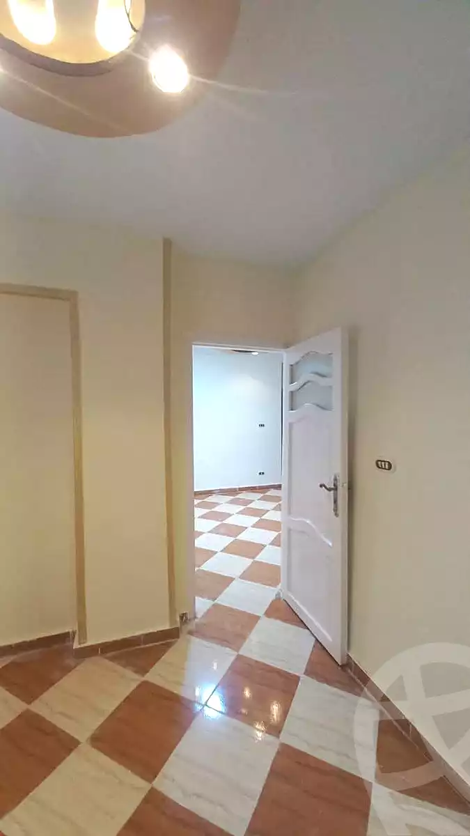https://aqarmap.com.eg/ar/listing/6654356-for-sale-alexandria-l-jmy-el-kilo-21