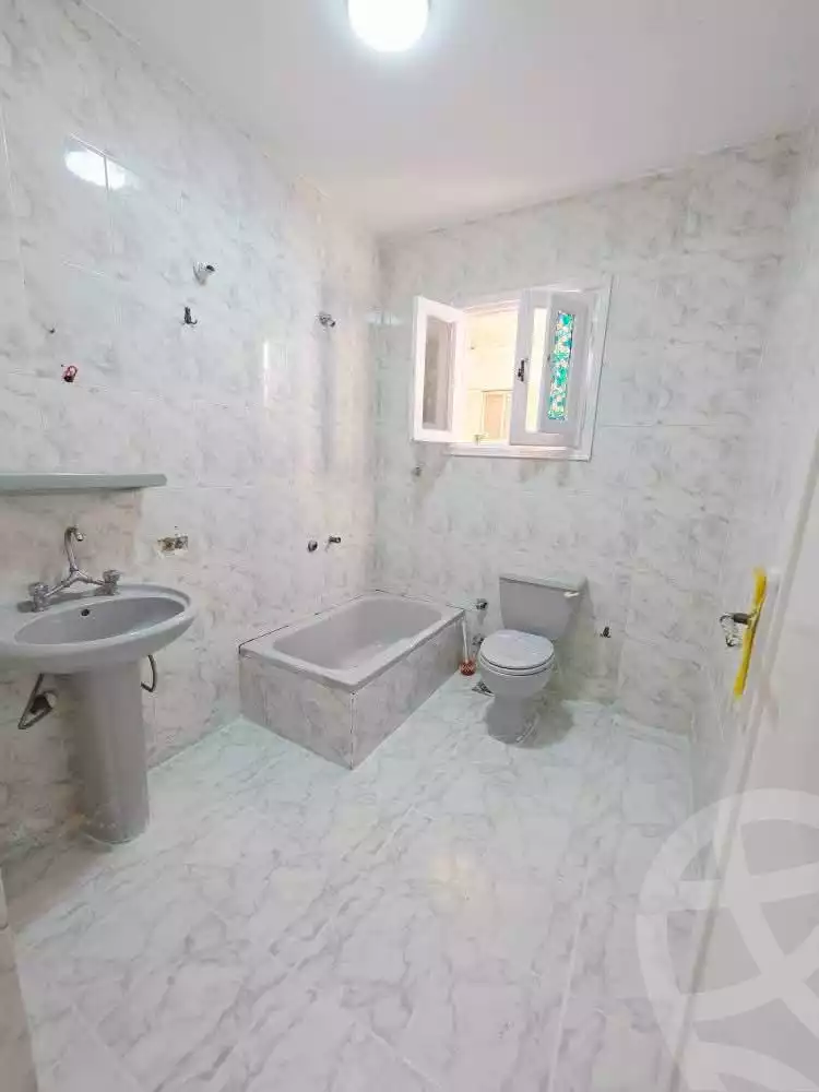 https://aqarmap.com.eg/ar/listing/6654370-for-sale-alexandria-l-jmy-shataa-el-nakheel-no-8-st