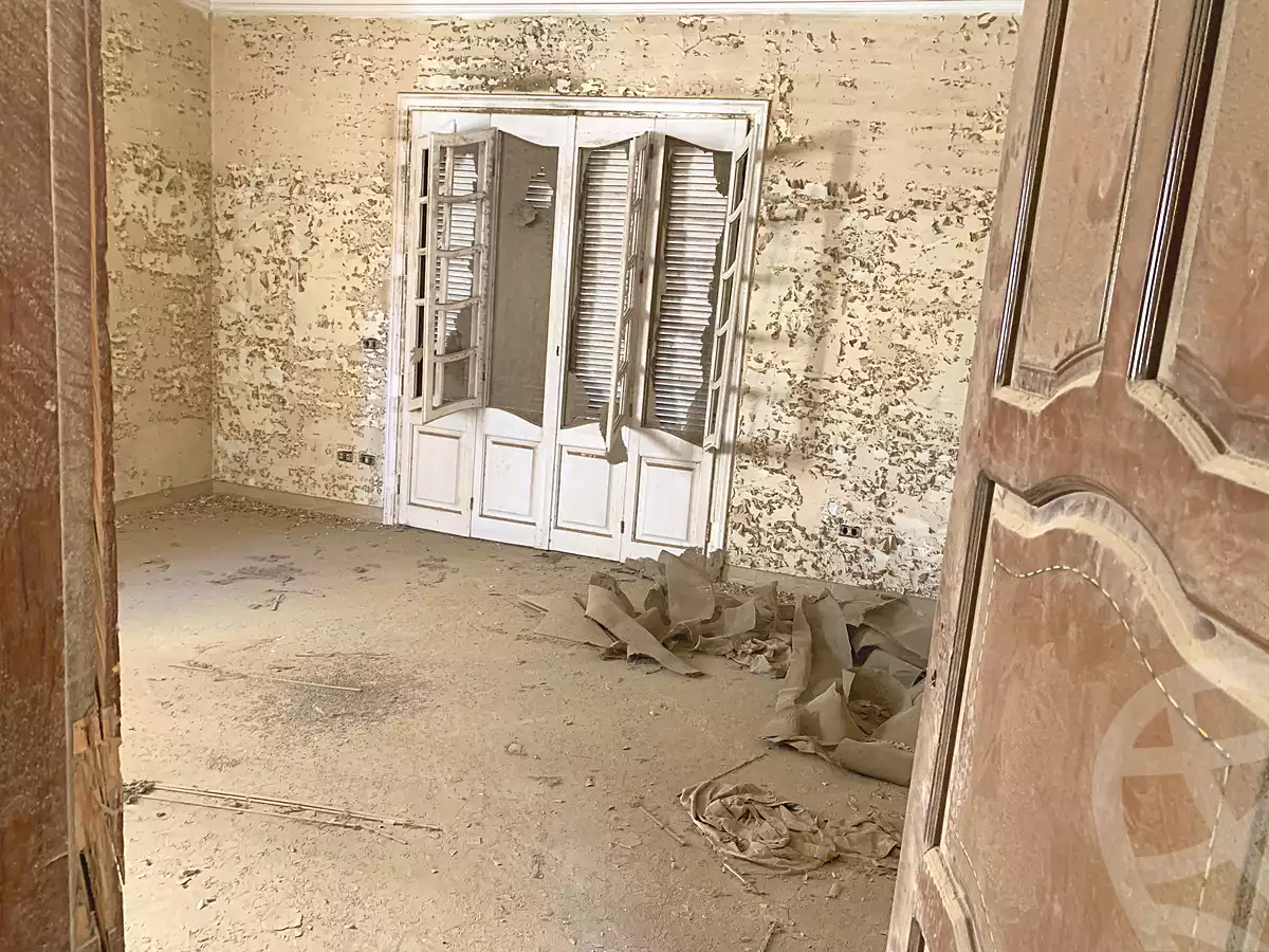 https://aqarmap.com.eg/en/listing/6647334-for-sale-cairo-6th-of-october-el-hay-el-motamyz-first-touristic-village-el-shaheed-mohammed-abdul-latif-alshimi-st