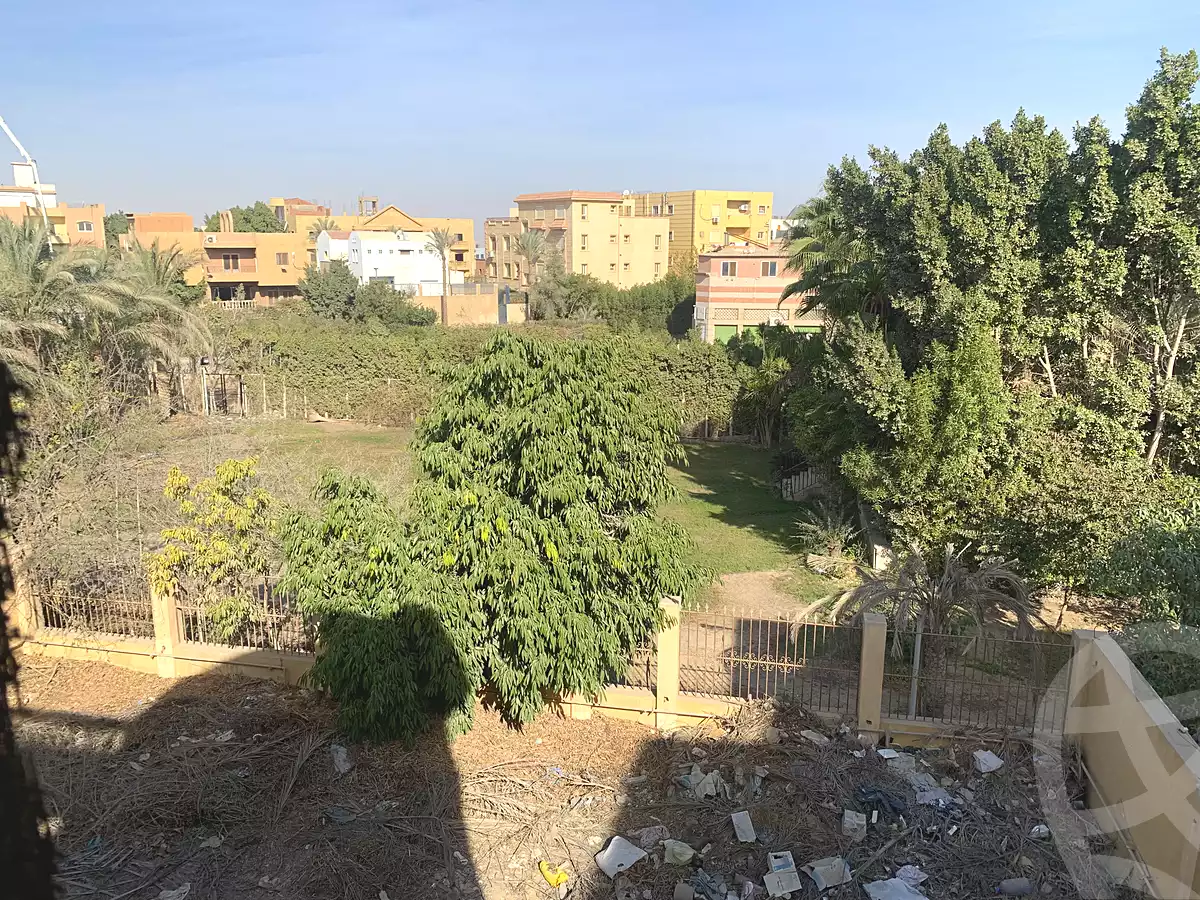 https://aqarmap.com.eg/en/listing/6647334-for-sale-cairo-6th-of-october-el-hay-el-motamyz-first-touristic-village-el-shaheed-mohammed-abdul-latif-alshimi-st