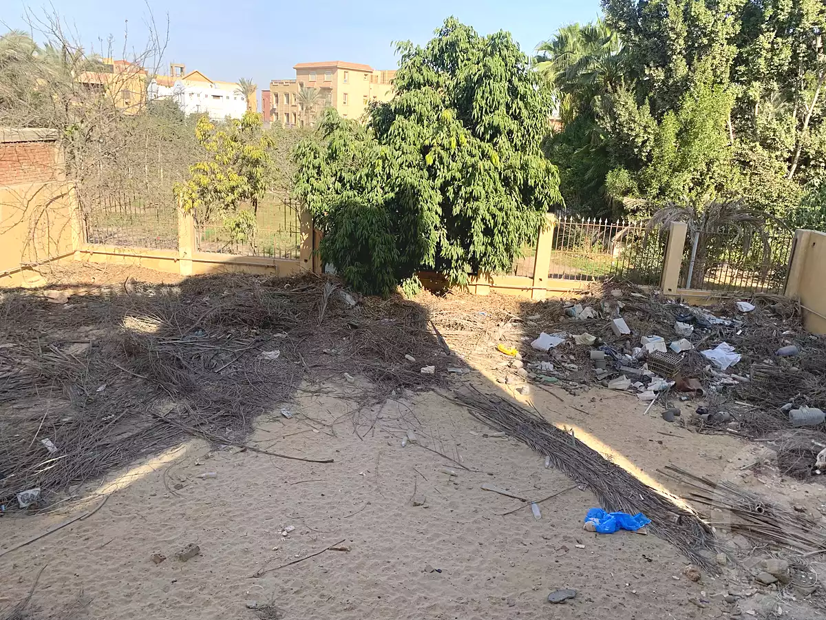 https://aqarmap.com.eg/en/listing/6647334-for-sale-cairo-6th-of-october-el-hay-el-motamyz-first-touristic-village-el-shaheed-mohammed-abdul-latif-alshimi-st