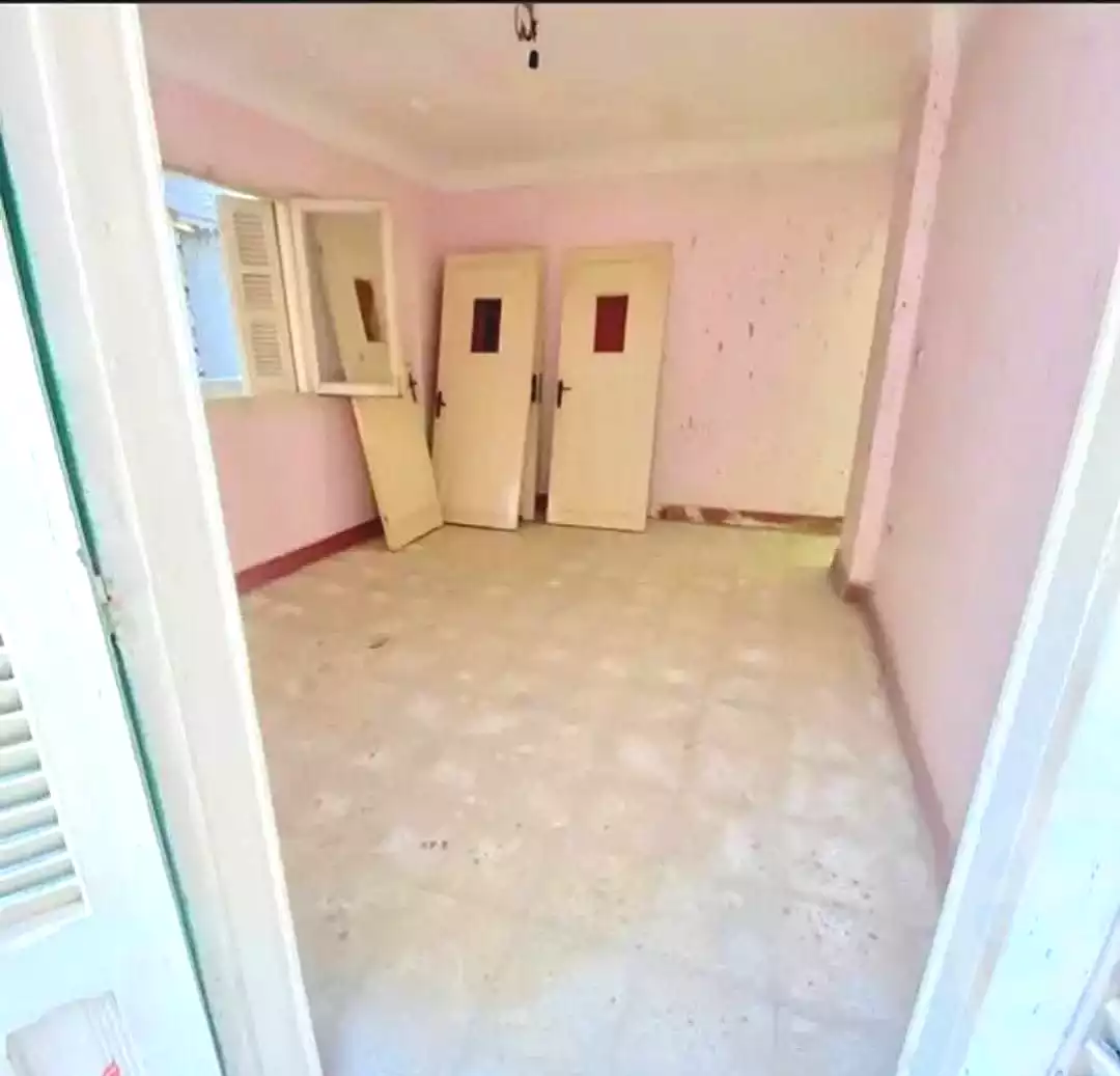 https://aqarmap.com.eg/en/listing/6655549-for-sale-alexandria-l-jmy-faddah-st