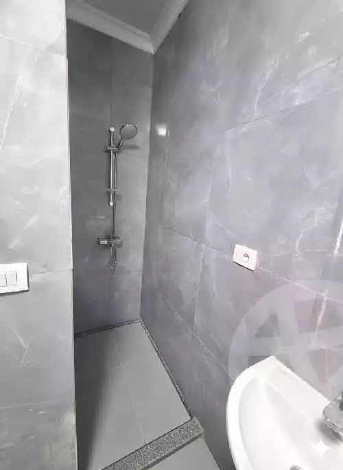 https://aqarmap.com.eg/ar/listing/6579484-for-sale-port-said-kmbwnd-fy-bwr-s-yd-porto-said-compound-amer-group