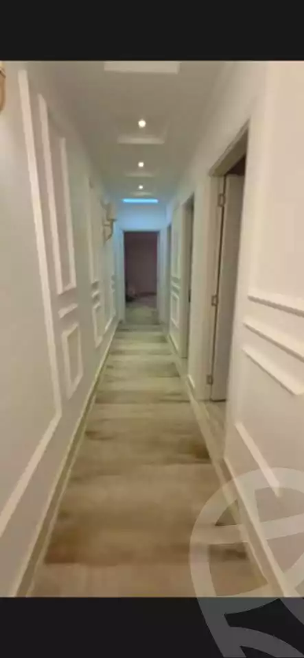 https://aqarmap.com.eg/en/listing/6656029-for-sale-cairo-el-sheikh-zayed-city-compounds-zayed-heights-compound