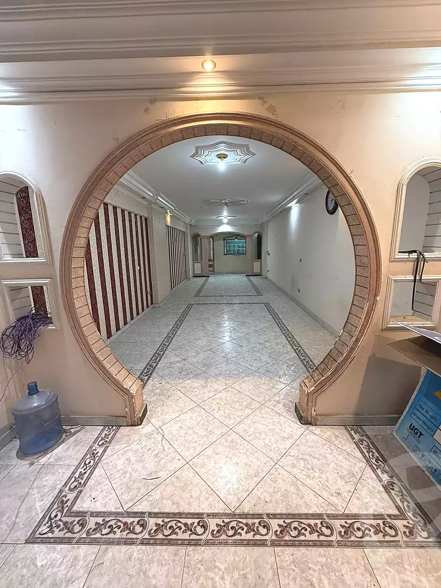 https://aqarmap.com.eg/ar/listing/6656216-for-sale-alexandria-sydy-bshr-sydy-bshr-bhry-gamal-abd-el-nasir-st
