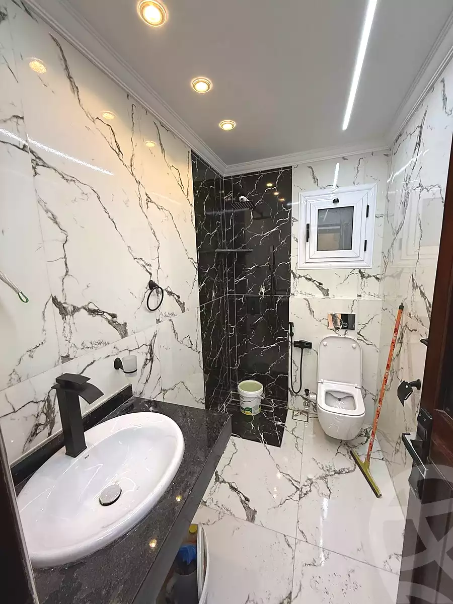https://aqarmap.com.eg/ar/listing/6656293-for-sale-alexandria-sydy-bshr-sydy-bshr-bhry-gamal-abd-el-nasir-st