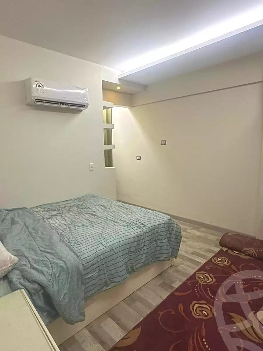 https://aqarmap.com.eg/ar/listing/6656367-for-sale-alexandria-smouha-compounds-in-smouha-smouha-entrance-compound-hyt