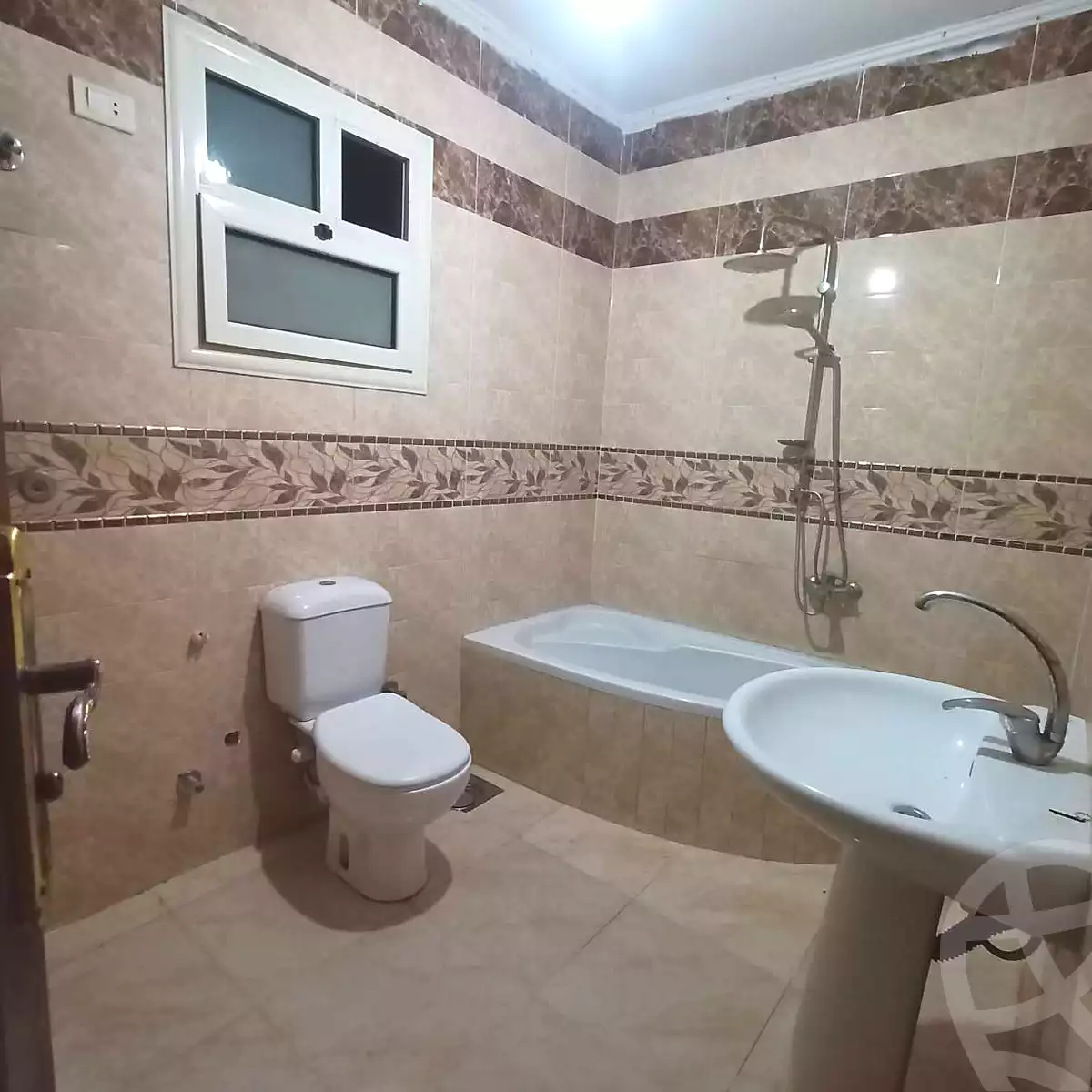 https://aqarmap.com.eg/en/listing/6656444-for-sale-cairo-ain-shams-mnshy-lthryr