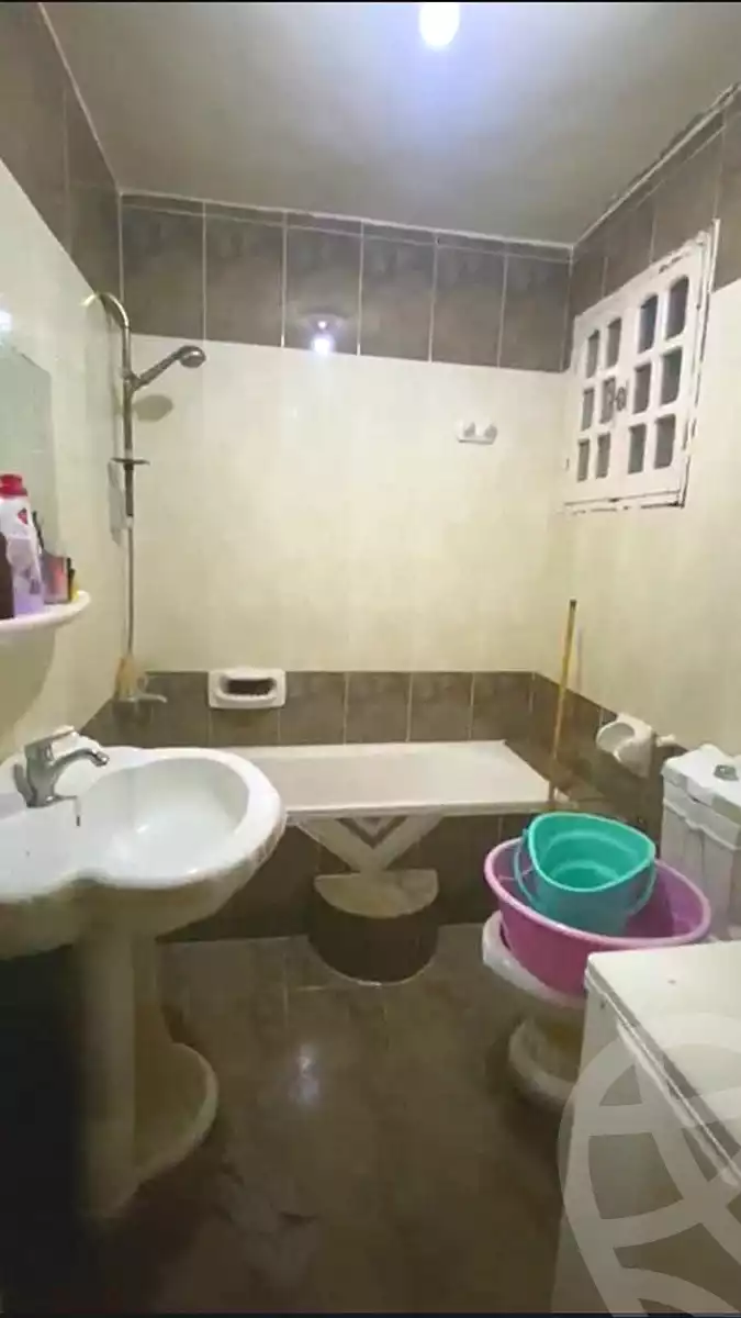 https://aqarmap.com.eg/en/listing/6656854-for-sale-alexandria-miami-tabarak-mosque-st