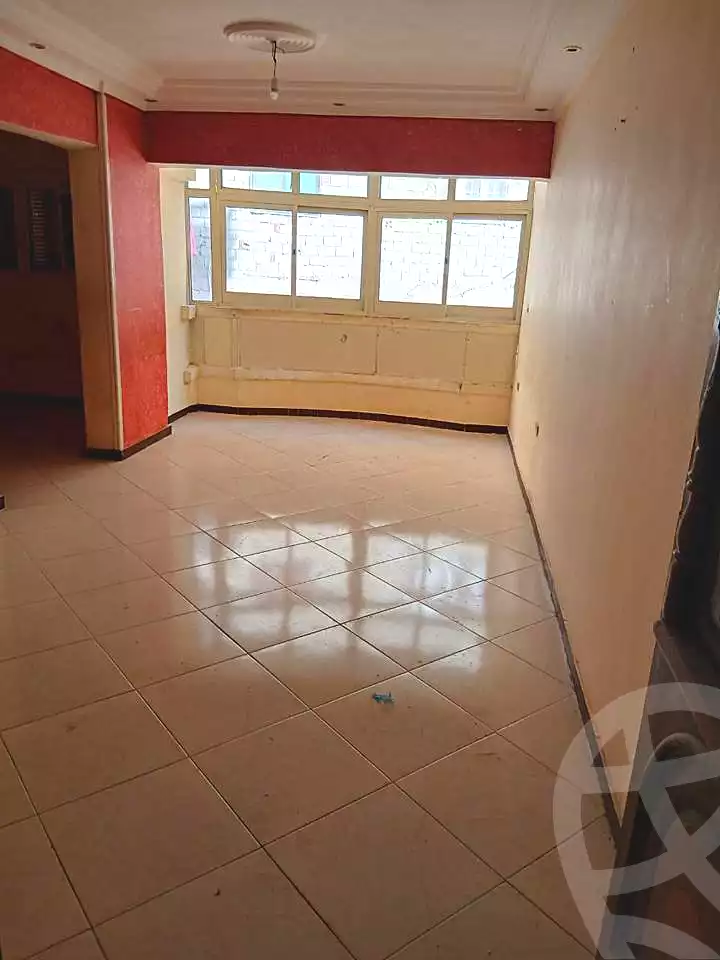 https://aqarmap.com.eg/en/listing/6656911-for-rent-alexandria-lsywf-el-falki