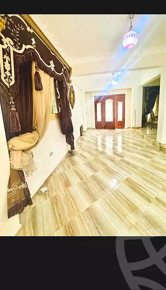 https://aqarmap.com.eg/ar/listing/6657038-for-sale-alexandria-alexandria-marsa-matrouh-rd