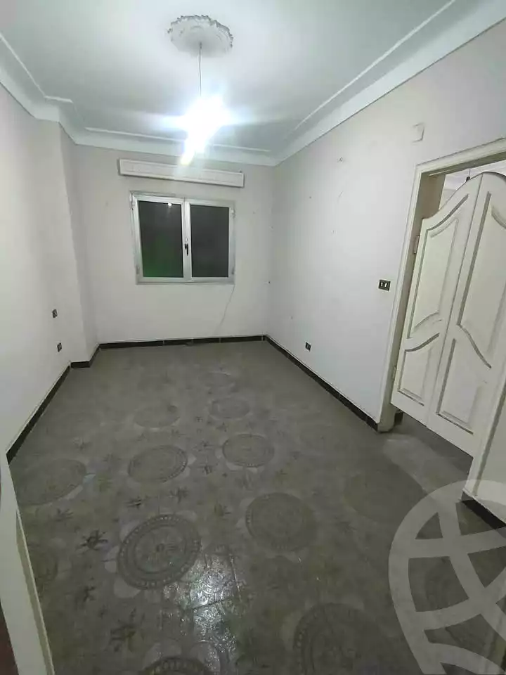 https://aqarmap.com.eg/en/listing/6657054-for-sale-alexandria-moharram-bey-el-rasafa-st