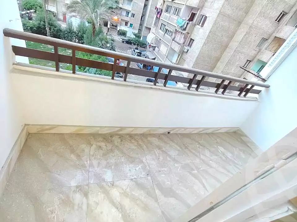 https://aqarmap.com.eg/ar/listing/6657058-for-sale-alexandria-miami-shr-jml-bd-lnsr